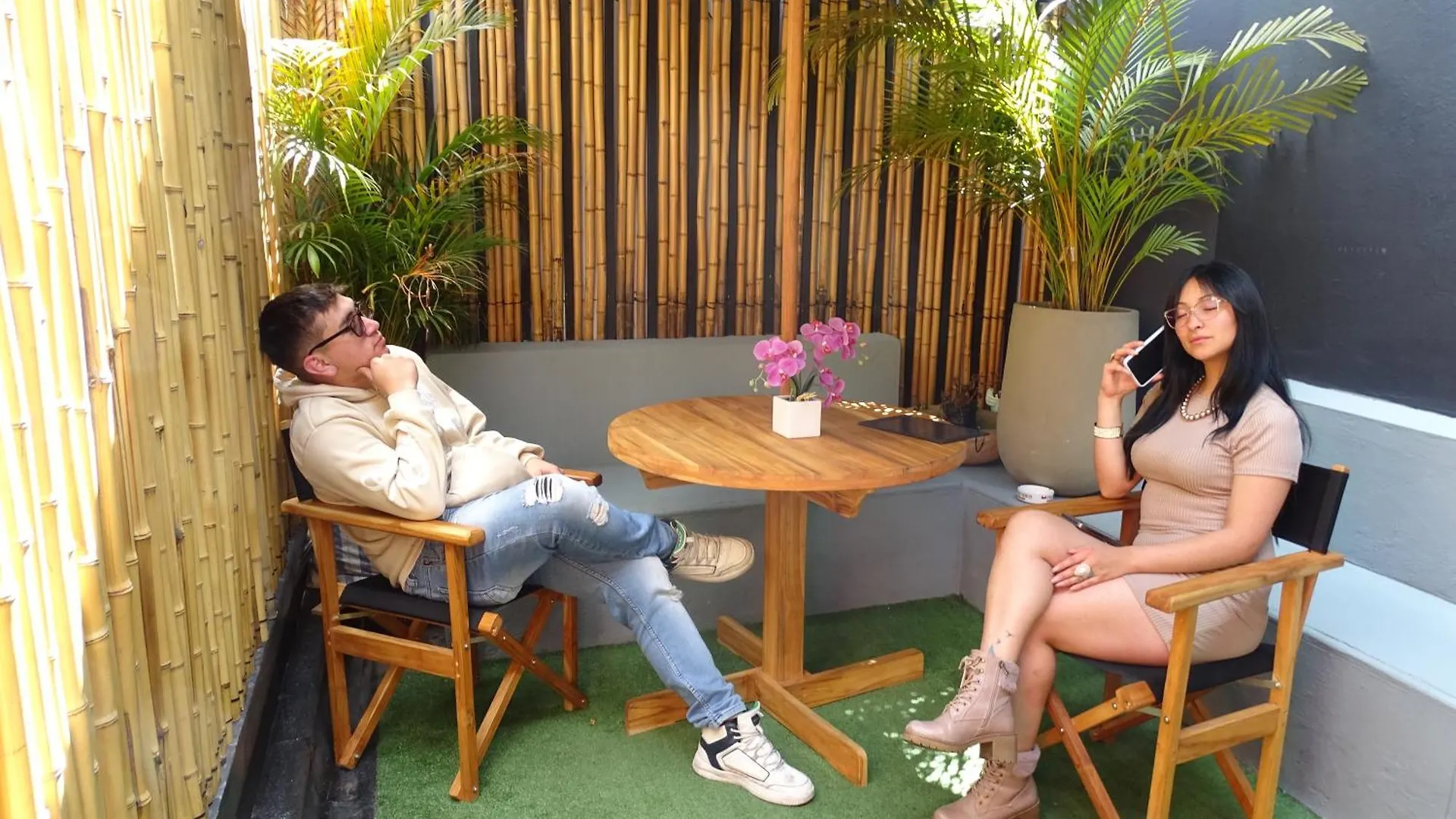 Nomadia Coliving Boutique Pensión Bogotá